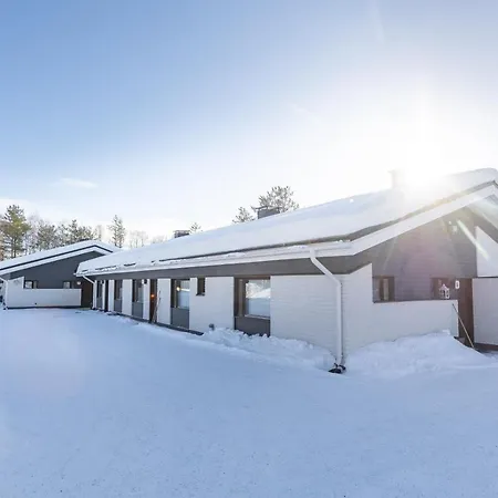 公寓 Arctic Holiday 2 *